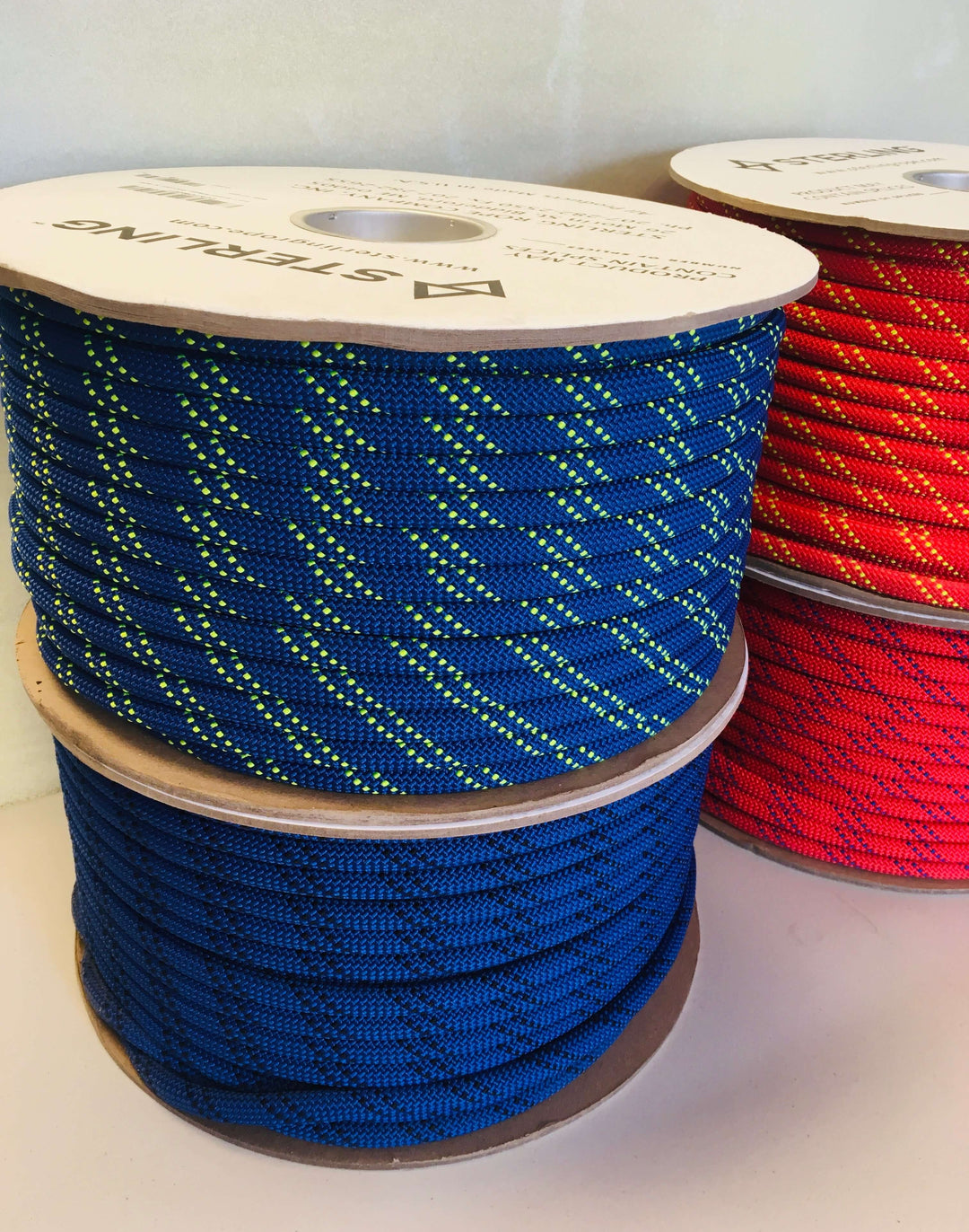 blue and yellow sterling superstatic rope